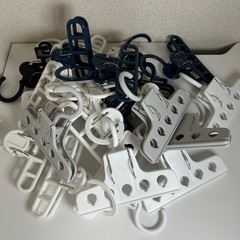 小さなハンガー大量まとめ売り　j185