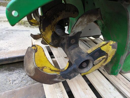 鹿児島発 日立建機ティエラ トラクター用かんしょマルチCXM800 三点リンク