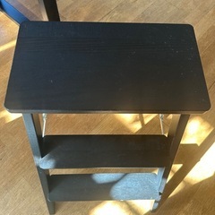 IKEAの3段ラダーの画像