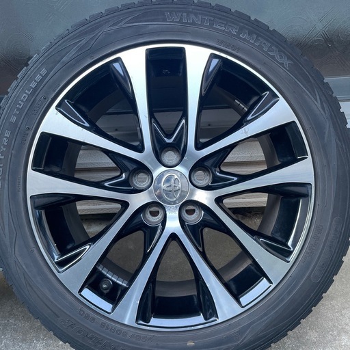 エスティマアエラス純正18インチ