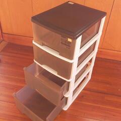 ４つ引出し収納ケースの画像