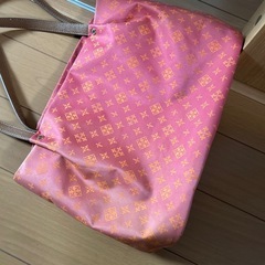 russet トートバッグの画像