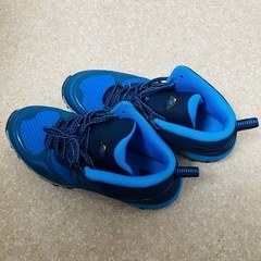 ニューバランス NewBalance メンズ スニーカー 青色 