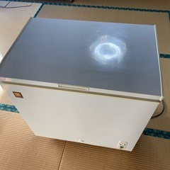 冷凍庫102L