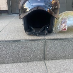 ヘルメットの画像
