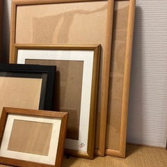 額縁　写真立て　フォトスタンド　各種14点の画像