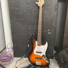 【ジモティー割】スクワイヤー エレキベース fender