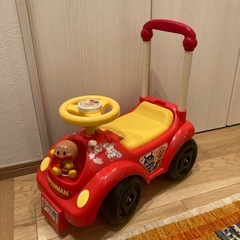 アンパンマン　足漕ぎおもちゃ