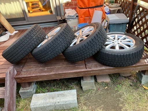 スタッドレス225/60R17 ダンロップ