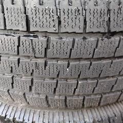 スタッドレスタイヤ　3本　格安 サイズ 195/65R15 　5部山　ミニバン等に　　の画像