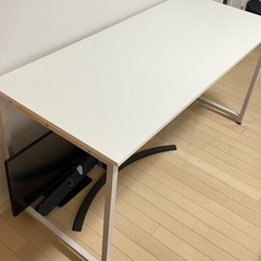白い机、テーブル、綺麗に使いました
