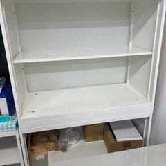 オカムラブランド スチール棚 1棚ありますの画像