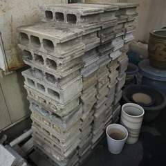 無料　植木鉢　ブロック　レンガ　陶器の画像