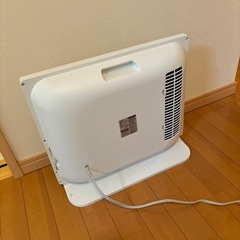 ファンヒーター　暖房　2021年製の画像