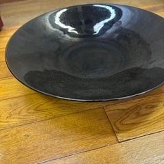 黒い大皿 無料です！の画像