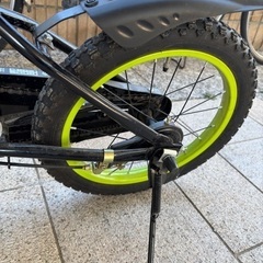 値下げ！！１６インチ子供自転車⭐︎受け渡しのみ⭐︎室内管理の画像
