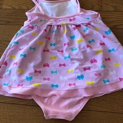 水着　女の子110サイズ男の子90サイズの画像