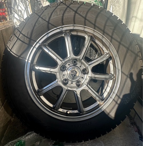 スタッドレス　タイヤホイール付　YOKOHAMA iceGUARD SUV G075 225/5R17