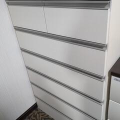 収納棚