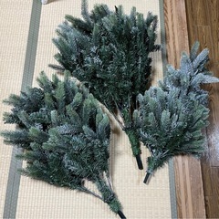 クリスマスツリー(180cm)オーナメント・電飾付きの画像