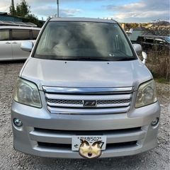 トヨタ ノア138000km.   DBA-AZR60G 200...