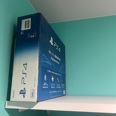PS4 本体の画像