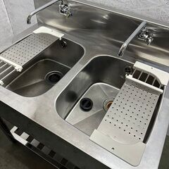 【azuma】アズマ ステンレス製 2槽シンク 美品 厨房用品 業務用 水栓付き バックガード付き W900×D600×H800 Y0580の画像