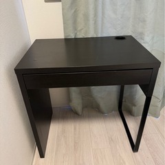 IKEA    イス、机の画像