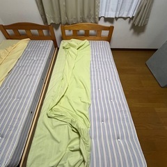 シングルベッド2台の画像