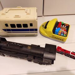ベビーおもちゃ　新幹線、ＳＬ蒸気機関車、ドクターイエロー玩具、赤...