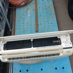 シャープエアコン4.0KW１４畳用2016年製冷暖房標準取付工事費込み