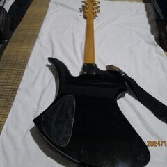 ⅹジャパンのヒデモデルのペイントギター