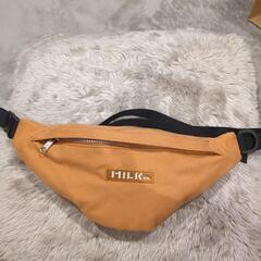 ウエストポーチの画像