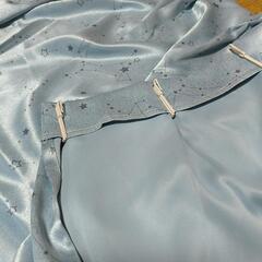 ニトリ、カーテン（水色　星座模様）の画像