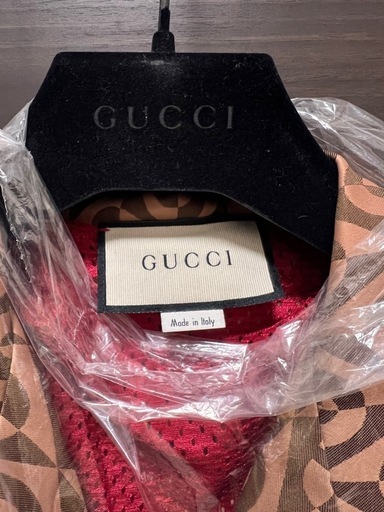 GUCCI