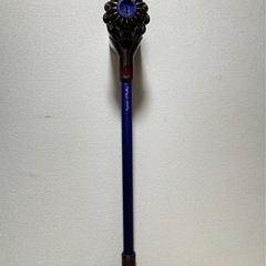コードレス掃除機　dyson V7 fluffy 