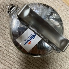 お値下げ☆新品エレッセ二段弁当箱の画像