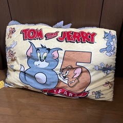 【新品未使用】トムとジェリー 耳付きクッションの画像