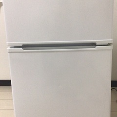 2022年に購入した90L冷蔵庫です。