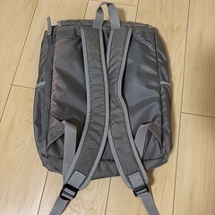 MILKFED. グレー リュックの画像