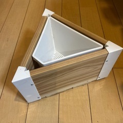 手作り　三角形　植木鉢　カバー　クリスマスツリーにも　ジャンク の画像