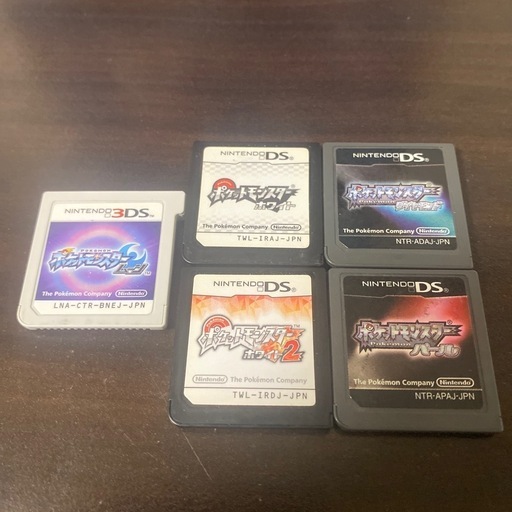 ポケットモンスター　DS 3DS ソフト　5つまとめ売り　ダイヤモンド、パール、ホワイト、ホワイト2、ムーン