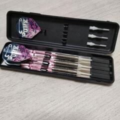 ENGLAND製🎯値下げ致しました¥1,000から400円に☝️ダ−ツの．矢🤔の画像