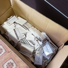 まとめて約1３00個　ポケットティッシュ ペット 防災用 ６W/10Wの画像