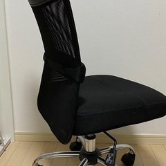 椅子100円の画像