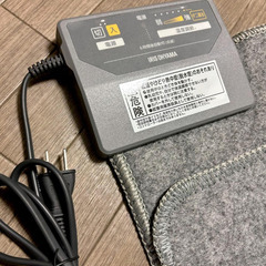 美品！ アイリスオーヤマ ホットカーペット 1.5畳 IHC-15-Hの画像