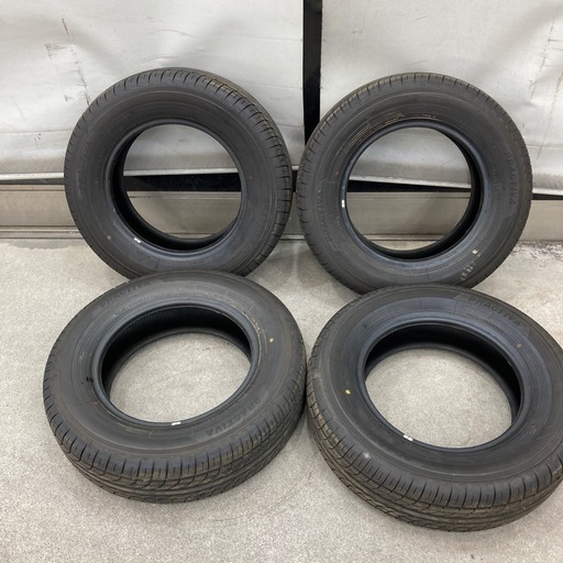 ヨコハマ　185/70R14  夏タイヤ　イボ残りほぼ新品