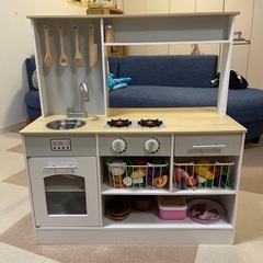  【ご成約済】ままごとキッチン！小道具付き！