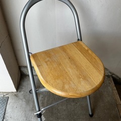 折りたたみ椅子