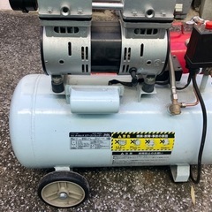 コンプレッサー、サブタンク、リールの画像